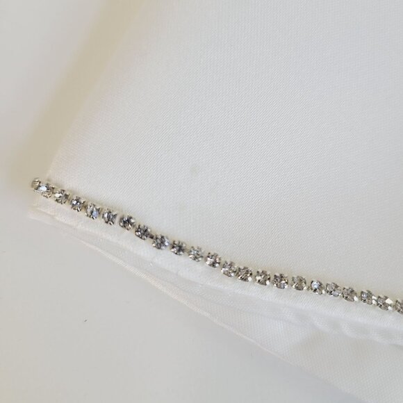 Girls Bolero Communion Special Occasion Satin Cardigan Size Medium White - Picture 5 of 10